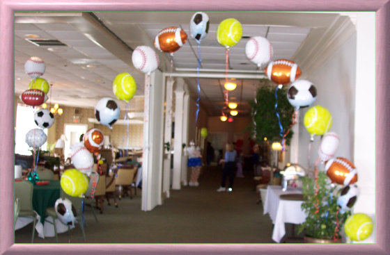 custombasketsballoons017006.jpg